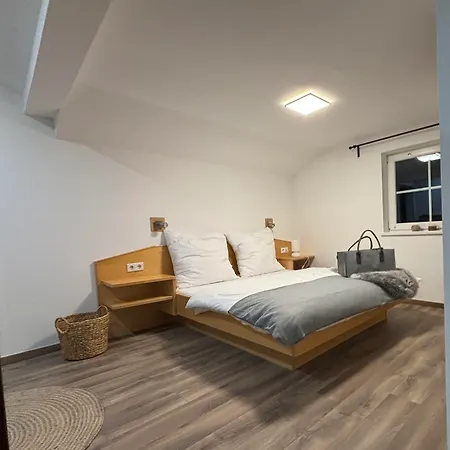 Stoellinger Mit Traumausblick Pansiyon *