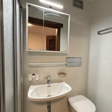 Stoellinger Mit Traumausblick