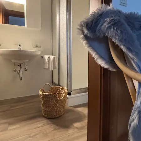 Stoellinger Mit Traumausblick Проживание в семье *