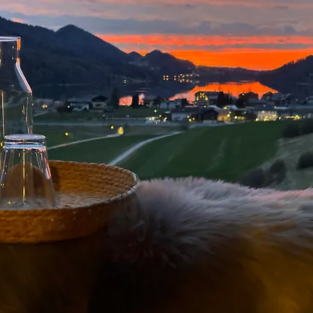 Stoellinger Mit Traumausblick