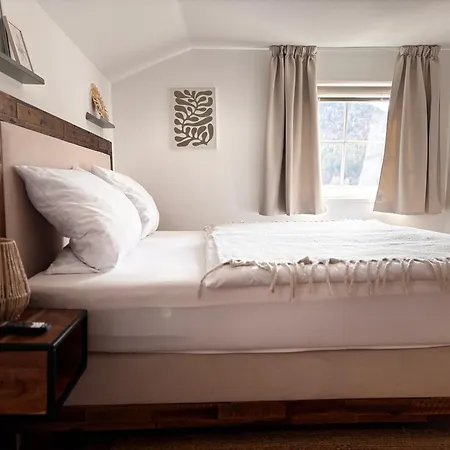 Pansiyon Stoellinger Mit Traumausblick Fuschl am See