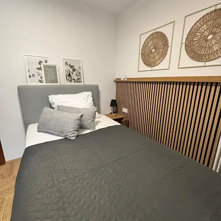Stoellinger Mit Traumausblick Rum i privatbostad *